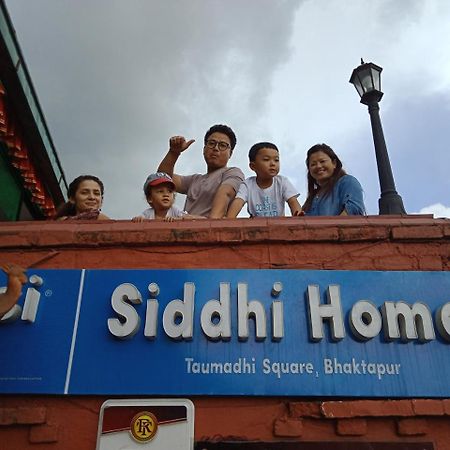 Siddhi Home & Restaurant Bhatgoan Exterior foto