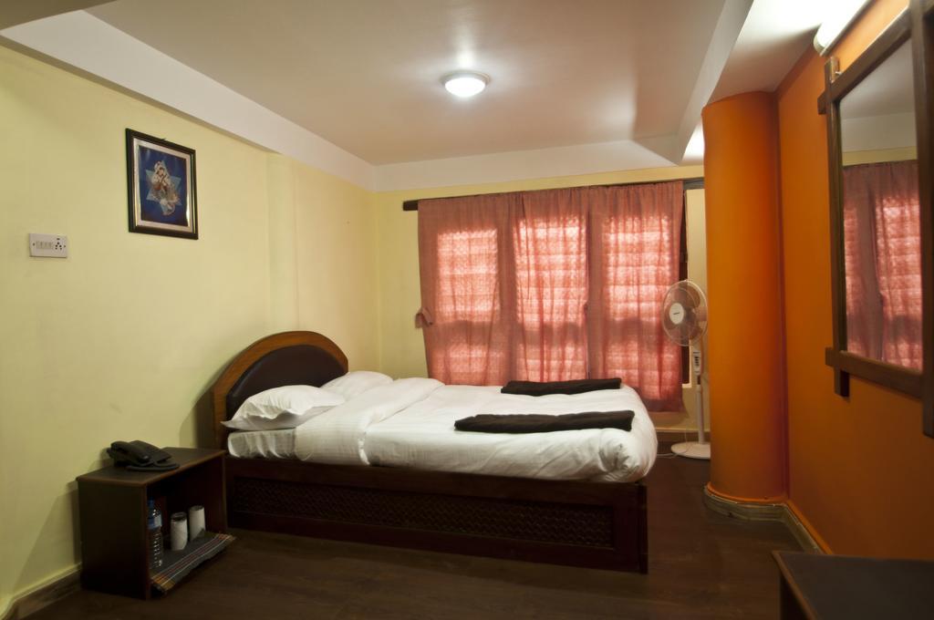 Siddhi Home & Restaurant Bhatgoan Zimmer foto