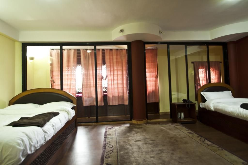 Siddhi Home & Restaurant Bhatgoan Zimmer foto