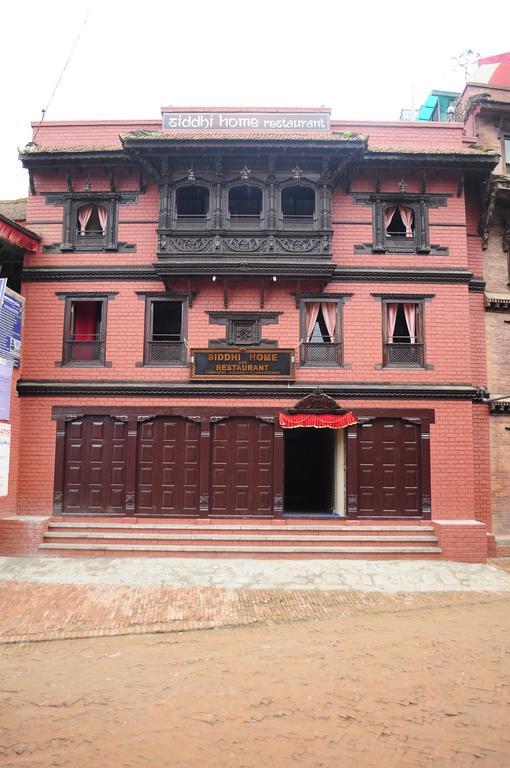 Siddhi Home & Restaurant Bhatgoan Exterior foto