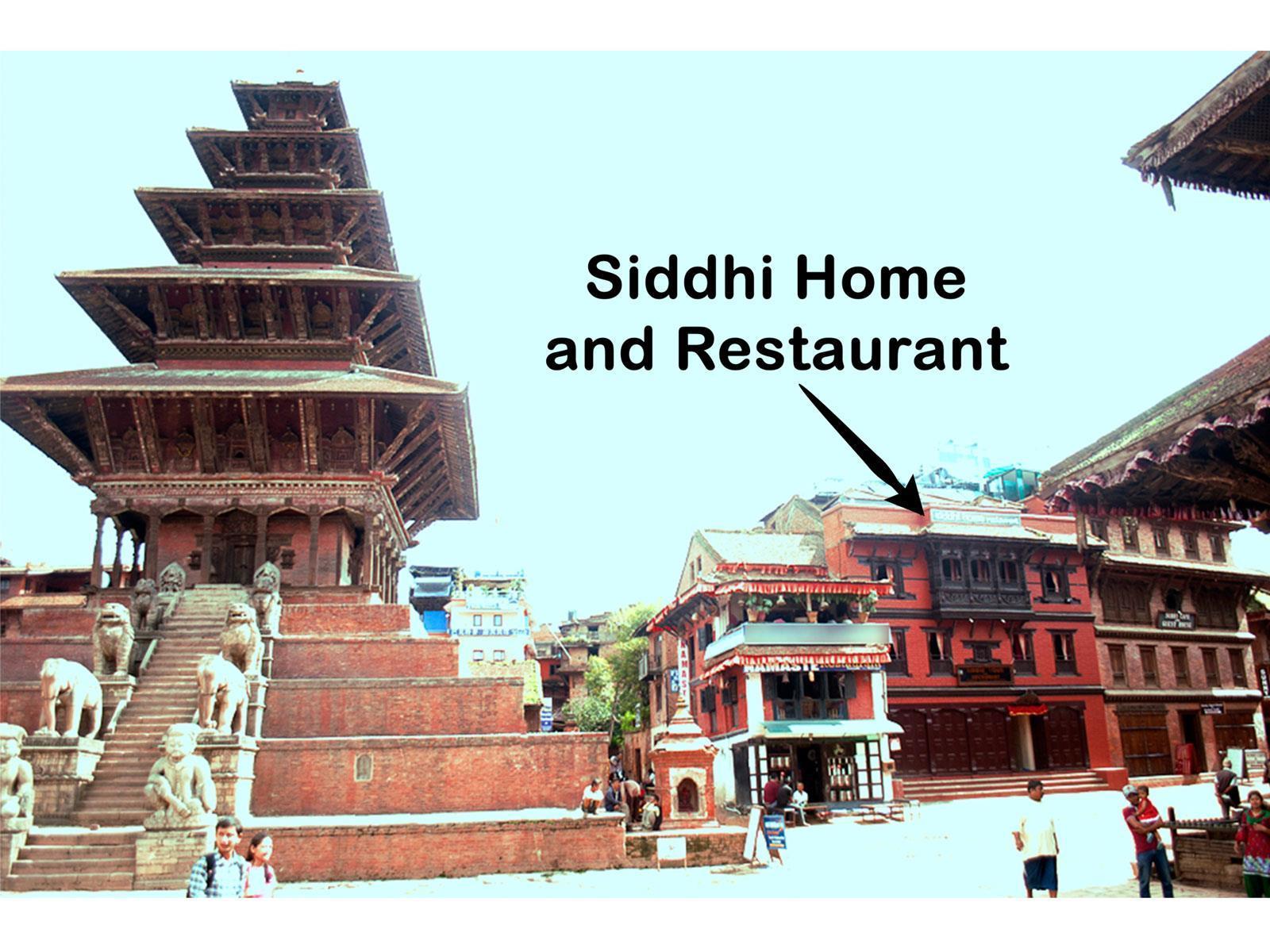 Siddhi Home & Restaurant Bhatgoan Exterior foto