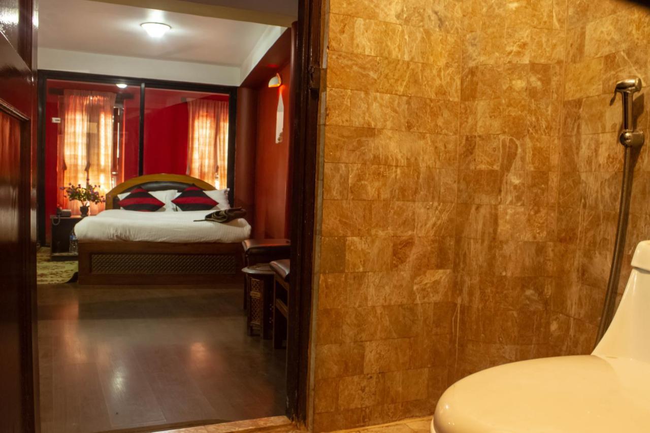 Siddhi Home & Restaurant Bhatgoan Exterior foto