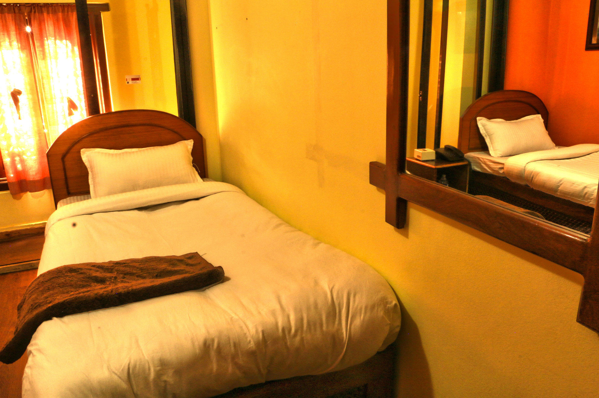 Siddhi Home & Restaurant Bhatgoan Exterior foto